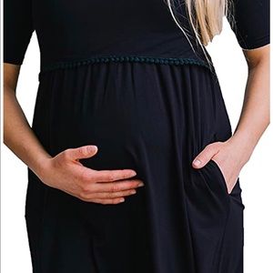 Undercover Mama maternity and nursing dress